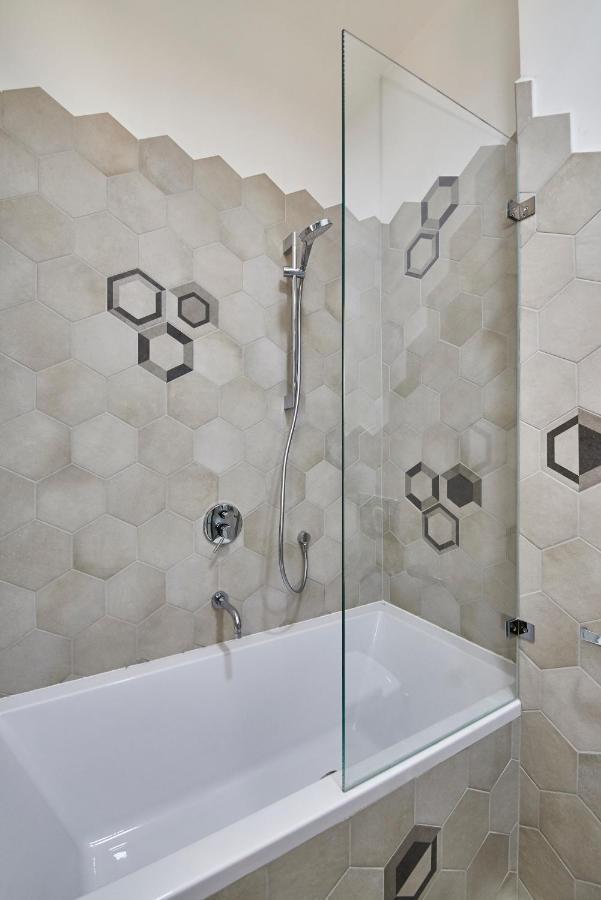 Orangehomes Unique Design 3 Bathrooms Flat Budapest Eksteriør billede